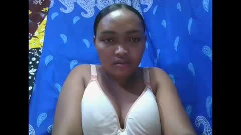 Snapshot of aimealdy chatting on 11-17-25, 05:41 aimealdy online show from 11-17-25, 05:41