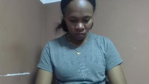 Snapshot of aimee982179 chatting on 08-01-26, 02:16 aimee982179 online show from 08-01-26, 02:16