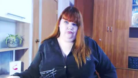 Snapshot of aimeerosebud chatting on 12-16-25, 04:50 AimeeRosebud online show from 12-16-25, 04:50