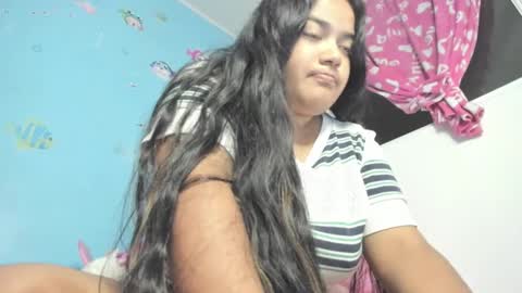 Snapshot of ainoaapalma chatting on 01-05-25, 10:10 AINOA PALMA online show from 01-05-25, 10:10