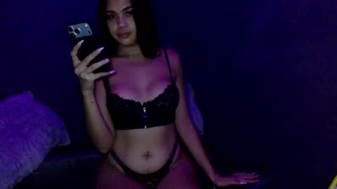 Snapshot of aira66 chatting on 06-08-26, 01:28 aira66 online show from 06-08-26, 01:28