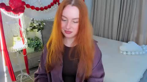 Louise online show from 05-27-26, 04:20