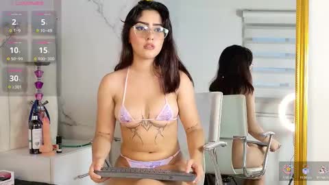 aisha_calloway online show from 11-18-25, 10:25