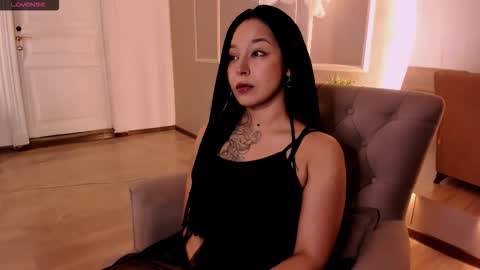 Snapshot of aisha_goldstein chatting on 11-21-25, 06:12 Aisha online show from 11-21-25, 06:12