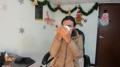 Snapshot of aisha_hotts777 chatting on 01-06-26, 03:54 Aisha online show from 01-06-26, 03:54