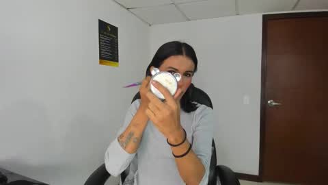 Snapshot of aisha_hotts777 chatting on 01-17-26, 03:33 Aisha online show from 01-17-26, 03:33