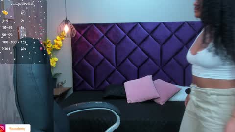 Aisha Violet online show from 12-01-24, 07:47