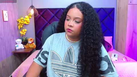 Aisha Violet online show from 01-08-25, 04:44