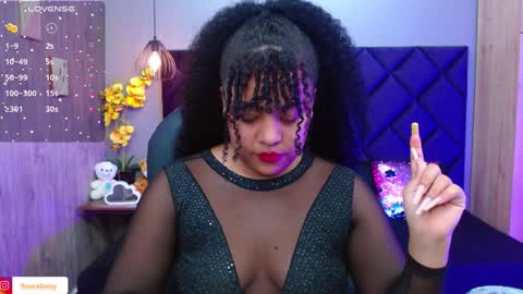 Aisha Violet online show from 01-16-25, 01:58