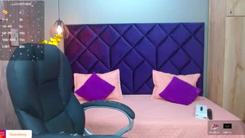 Aisha Violet online show from 02-09-25, 05:40