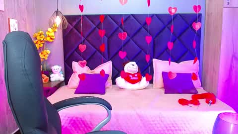 Aisha Violet online show from 02-14-25, 07:07