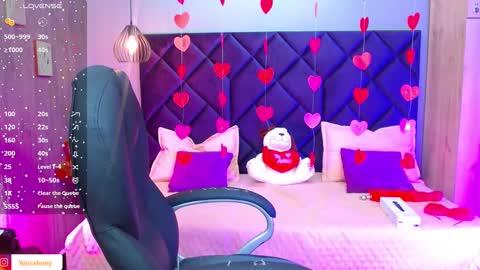 Aisha Violet online show from 02-15-25, 03:31