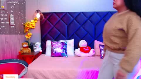 Aisha Violet online show from 02-20-25, 03:30