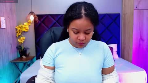 Aisha Violet online show from 02-21-25, 12:06