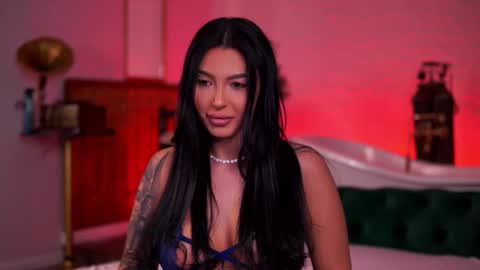 Snapshot of aishaadevoe chatting on 12-01-25, 07:19 Maddy online show from 12-01-25, 07:19