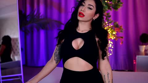 Lora online show from 01-16-25, 06:25