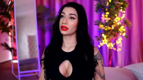 Lora online show from 01-16-25, 09:37