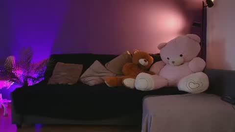 Snapshot of aishaaya chatting on 07-11-26, 09:01 Lora online show from 07-11-26, 09:01