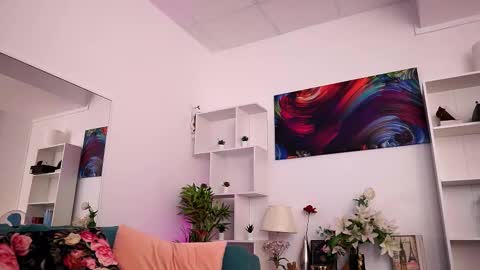 Snapshot of aishabee chatting on 11-18-25, 10:31 Aisha online show from 11-18-25, 10:31