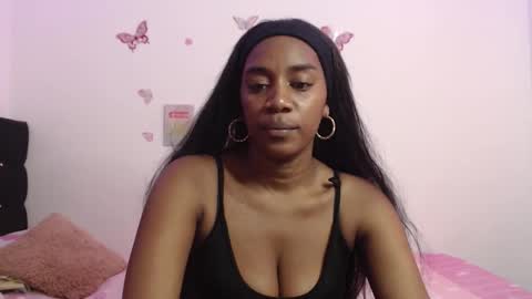 Snapshot of aishaowens chatting on 11-30-25, 06:23 Aisha online show from 11-30-25, 06:23