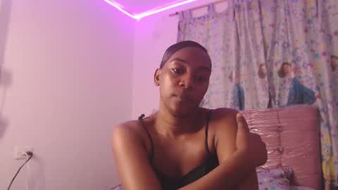 Snapshot of aishaowens chatting on 12-15-25, 08:02 Aisha online show from 12-15-25, 08:02