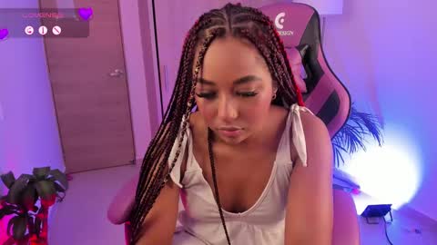 Snapshot of aisharose_ chatting on 01-28-25, 09:50 Aisha online show from 01-28-25, 09:50