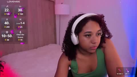 Snapshot of aisharose_ chatting on 03-07-25, 08:33 Aisha online show from 03-07-25, 08:33