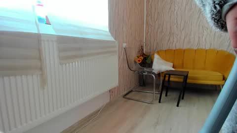 Aisha online show from 02-20-25, 10:05