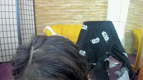 Aisha online show from 11-21-25, 05:50