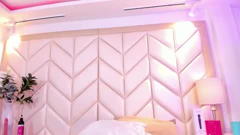 AishaValcazar online show from 04-09-26, 06:19