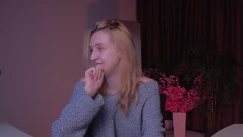 aishiro online show from 12-02-25, 01:50