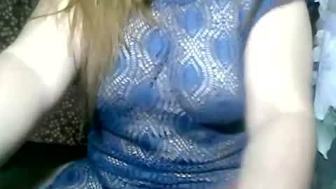 Snapshot of aislahrose chatting on 01-30-25, 03:19 rosie online show from 01-30-25, 03:19