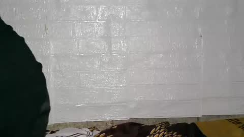 Snapshot of aislahrose chatting on 10-03-25, 03:20 rosie online show from 10-03-25, 03:20