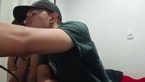 Snapshot of aitana69_69 chatting on 03-22-26, 04:05 Aitana y len online show from 03-22-26, 04:05