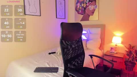 Snapshot of aitana_brown chatting on 12-09-24, 01:18 Aitana Brown online show from 12-09-24, 01:18