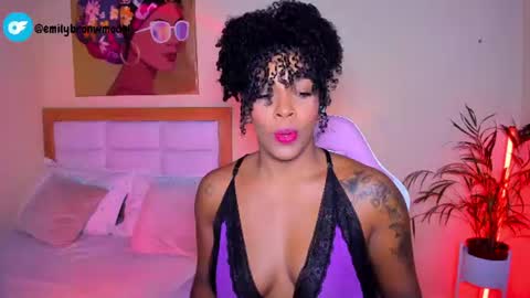 Snapshot of aitana_brown chatting on 07-12-26, 02:19 Aitana Brown online show from 07-12-26, 02:19