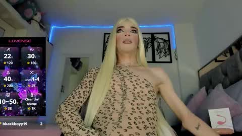 Snapshot of aiunii_jd chatting on 02-16-26, 11:45 aiunii online show from 02-16-26, 11:45