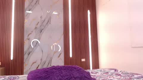 AIXA  online show from 02-11-26, 12:21