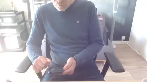 aixcited online show from 04-10-26, 03:28