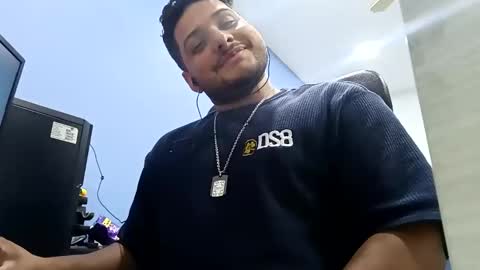 Snapshot of aj_cooper90_ chatting on 12-27-24, 09:06 Esteban online show from 12-27-24, 09:06