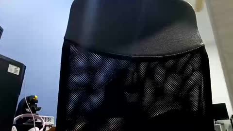 Snapshot of aj_cooper90_ chatting on 01-08-25, 04:44 Esteban online show from 01-08-25, 04:44