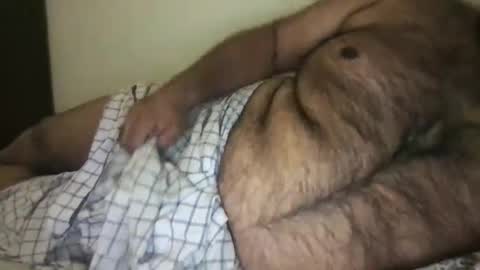 Snapshot of ajeeb_najeeb chatting on 04-06-26, 09:27 BigHairyGuy online show from 04-06-26, 09:27