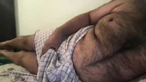 Snapshot of ajeeb_najeeb chatting on 04-10-26, 12:27 BigHairyGuy online show from 04-10-26, 12:27