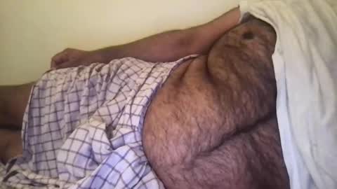Snapshot of ajeeb_najeeb chatting on 06-01-26, 09:05 BigHairyGuy online show from 06-01-26, 09:05
