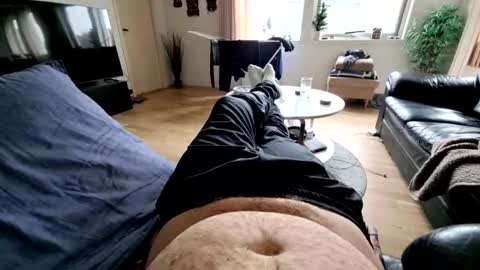 ak_2 online show from 04-22-26, 07:55