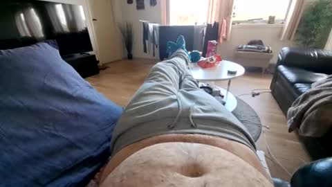 Snapshot of ak_2 chatting on 04-25-26, 08:17 ak_2 online show from 04-25-26, 08:17