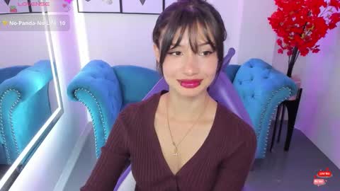 Azaka  online show from 09-25-25, 12:20