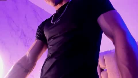 Snapshot of akazaboy chatting on 12-20-25, 05:25 akazaboy online show from 12-20-25, 05:25