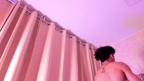 Snapshot of akazaboy chatting on 01-07-26, 04:48 akazaboy online show from 01-07-26, 04:48