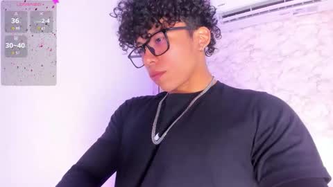 Snapshot of akazaboy chatting on 02-19-26, 05:03 akazaboy online show from 02-19-26, 05:03